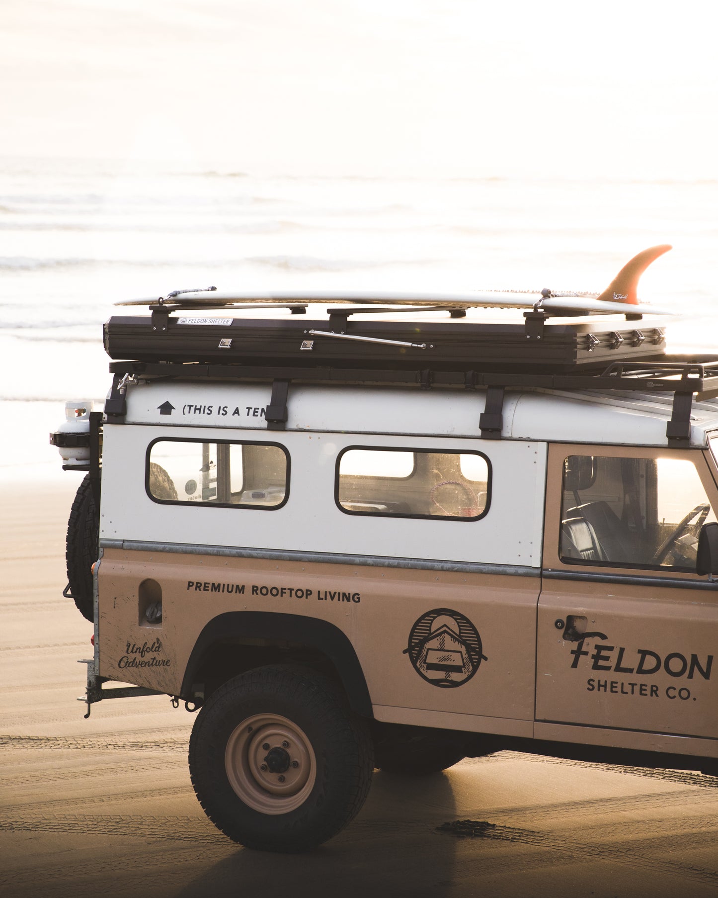 -Feldon Shelter-<br>ホークズネスト ルーフトップテント<br>Wide(ワイド)