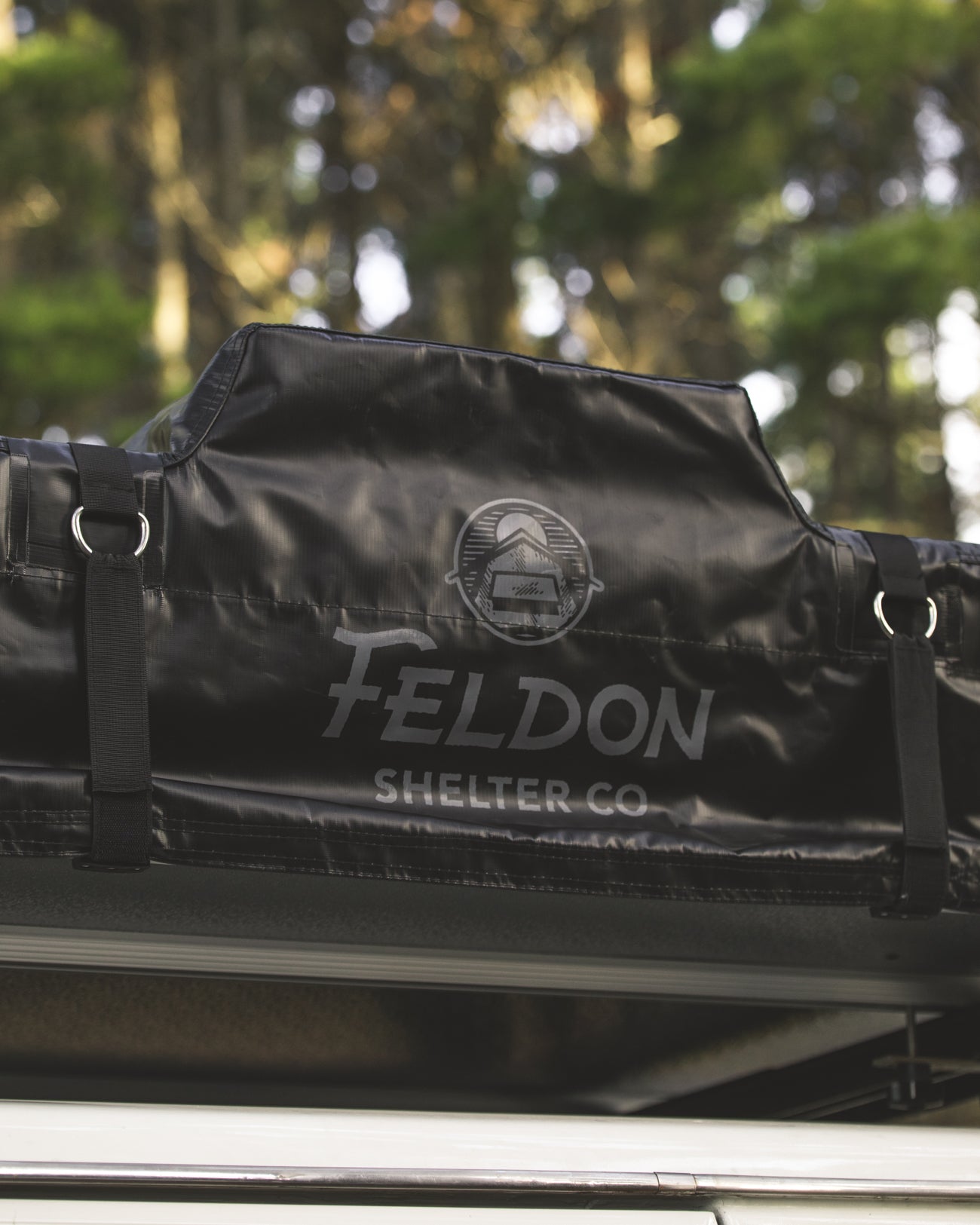-Feldon Shelter-<br>クロウズネスト ルーフトップテント<br>エクステンドサイズ コールブラック