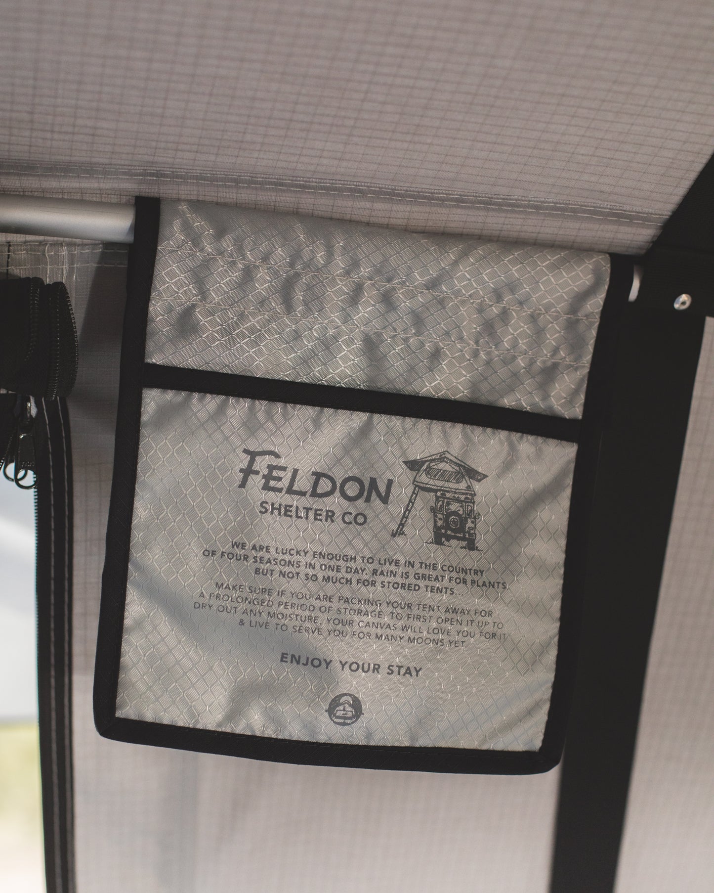 -Feldon Shelter-<br>クロウズネスト ルーフトップテント<br>エクステンドサイズ コールブラック